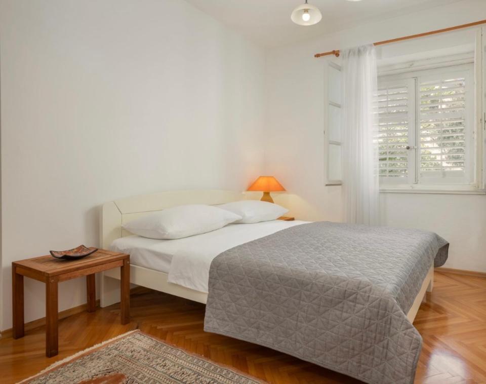 Apartment Dada-apartman Mirta Makarska
